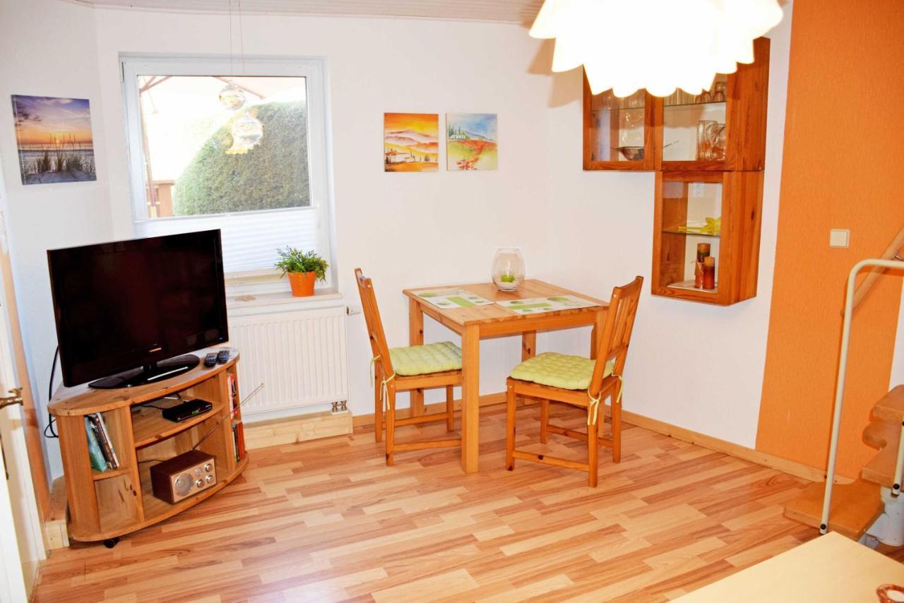 Ferienhaus Zum Hafen In Altefaehr Kültér fotó