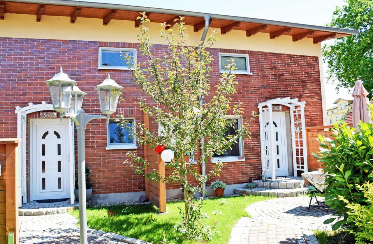 Ferienhaus Zum Hafen In Altefaehr Kültér fotó