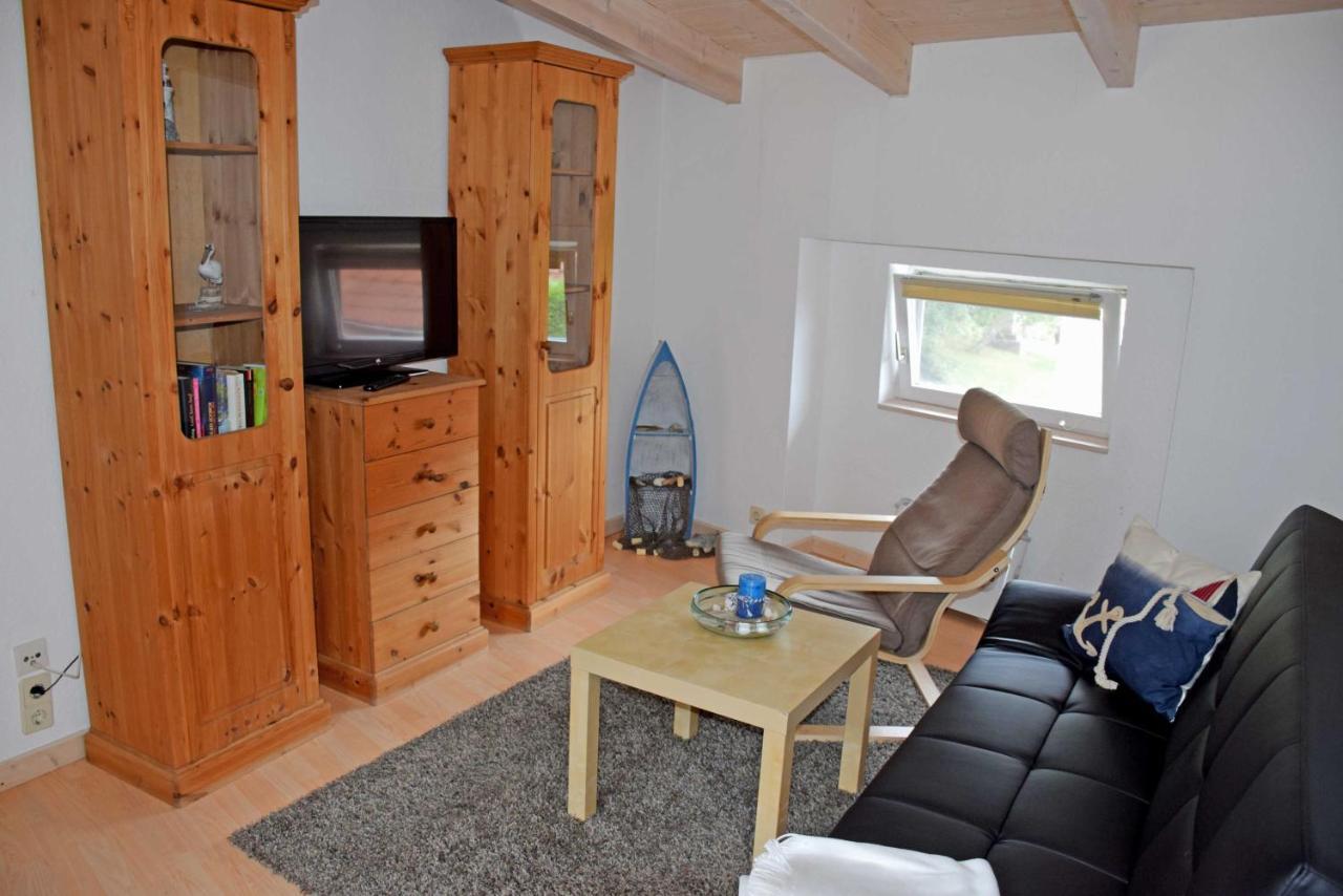 Ferienhaus Zum Hafen In Altefaehr Kültér fotó