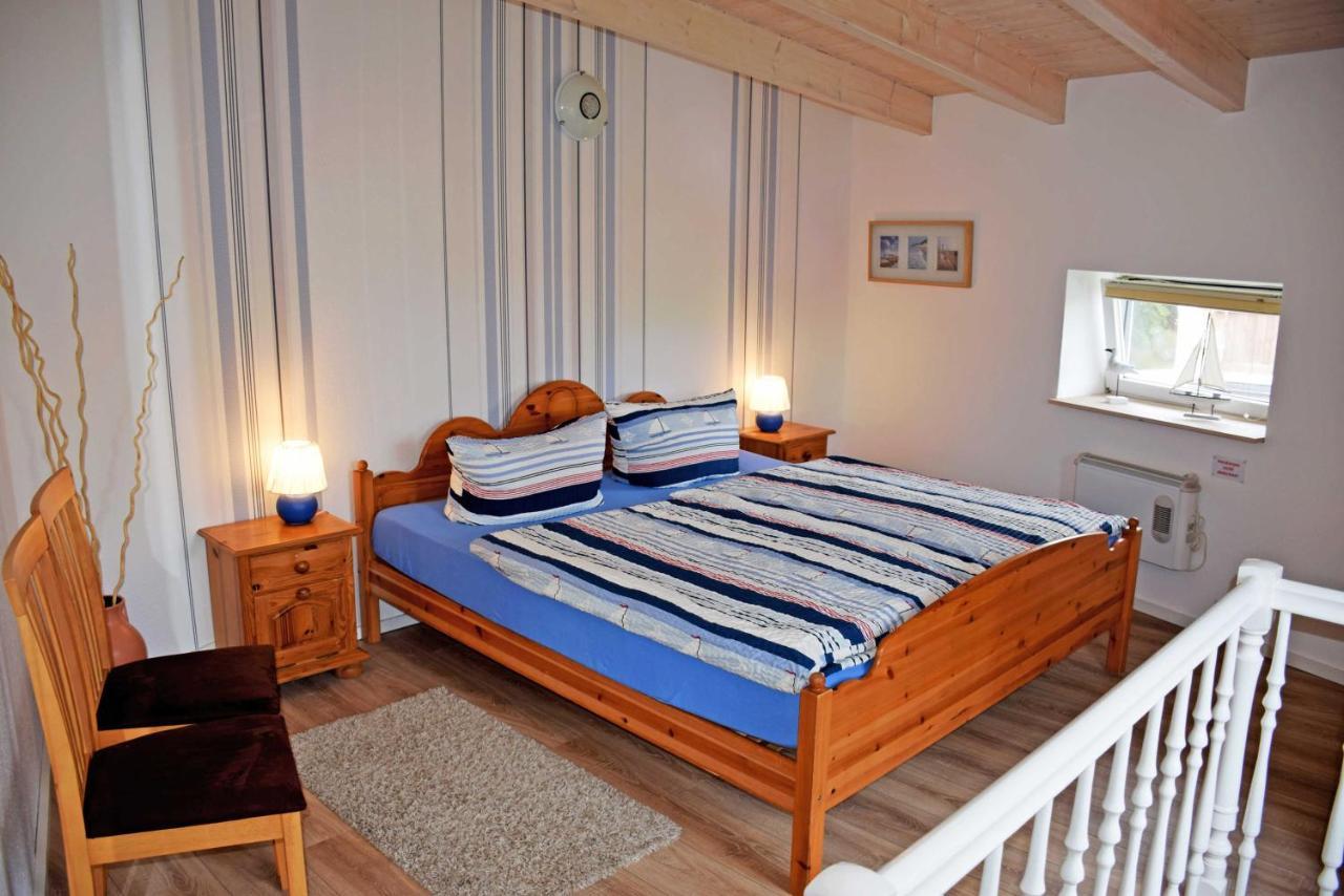 Ferienhaus Zum Hafen In Altefaehr Kültér fotó